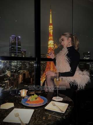 trans girl Alicearaya 8447231