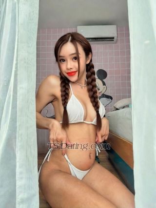 trans girl Alicemooksi 7205714