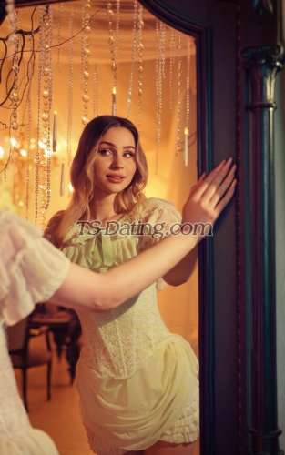 trans girl Alicesqueen 7511425