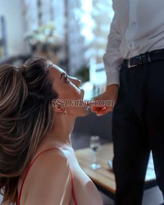 trans girl AliciaVial 0029031