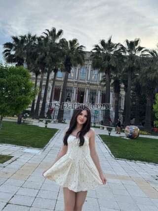 trans girl AlinaBoz 8364867 trans girl AlinaBoz 8364867