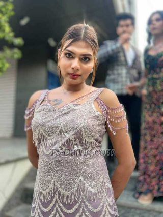 trans girl AlinaId 0295914