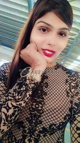 trans girl AlinaId 6207279