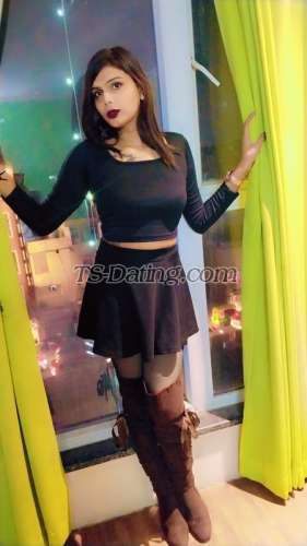 trans girl AlinaId 6435071