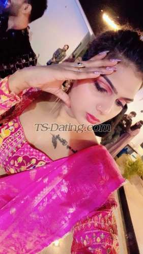 trans girl AlinaId 8675616