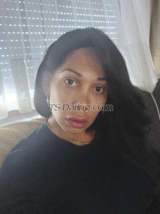 trans girl AlineBlinelo 8167505