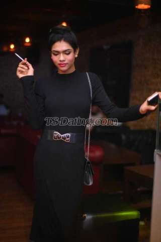 trans girl Aliyakhan 2185390