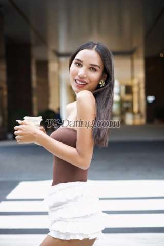 trans girl Allrymory 1617865