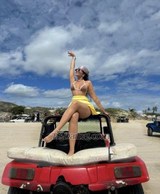 trans girl AmandaGarcia 9895873
