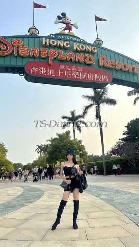 trans girl AmandaGrey 8548003