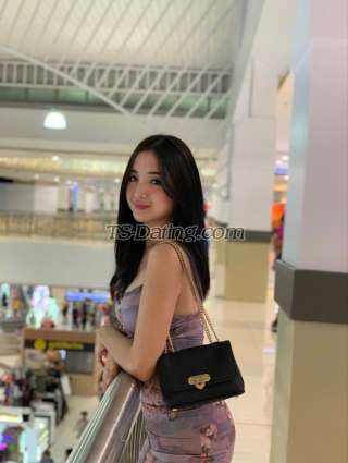 trans girl AmaraChua 5396829