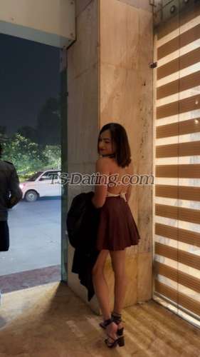 trans girl AmberArora 1165514