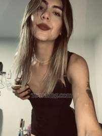 Amber Sofia Medellin Transex Hola mi  nombre es Sofia soy una chica muy educada muy
amable muy sociable te ofrezco videollamadas fotos videos
sexuales háblame y cuadramos xoxo
