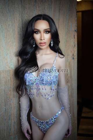 trans girl AmeliaLadyboy 6170687