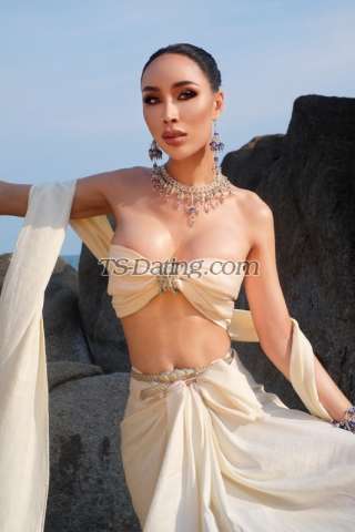 trans girl AmeliaLadyboy 6170818