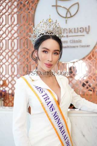 trans girl AmeliaLadyboy 6170956