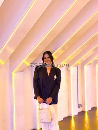 trans girl Amira1990 5865273