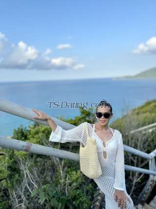 trans girl Amira1990 5865458