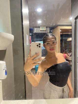 trans girl Amirasohott 0119977