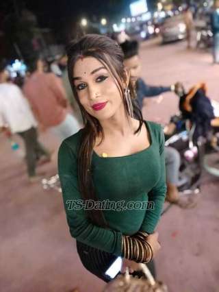 trans girl Amritats 0644585