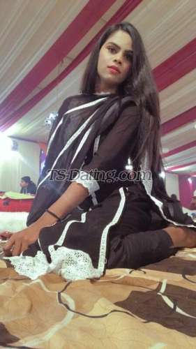 trans girl AnamikaS 0264709