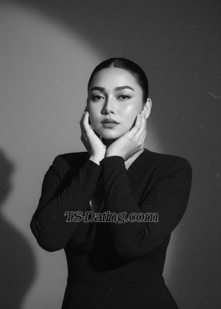 trans girl AndreaForYou 9022489