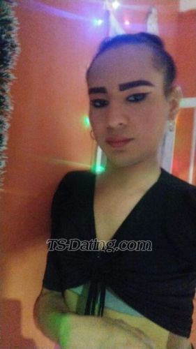 trans girl AndreaPineda 2370288