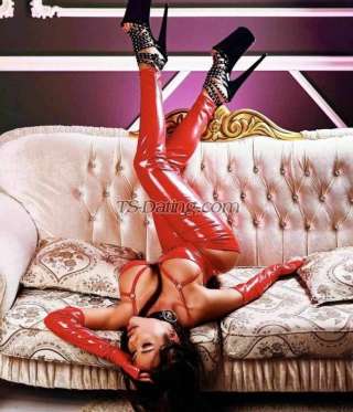 trans girl AndreePantera 8307968