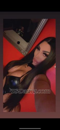 trans girl AndreePantera 9168050