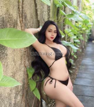 trans girl AnesGebriel 8356538