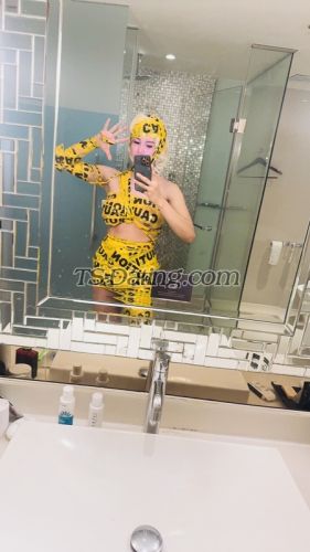 trans girl AngelTopDom 4719357