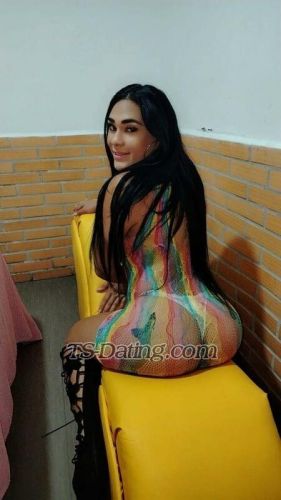 trans girl AngelaLoRa 6891307