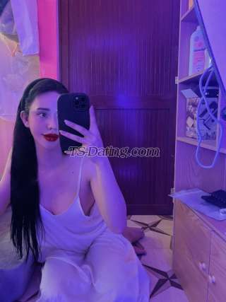 trans girl Anna210999 2143464