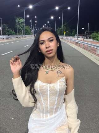 trans girl AnnaLoula 3462926