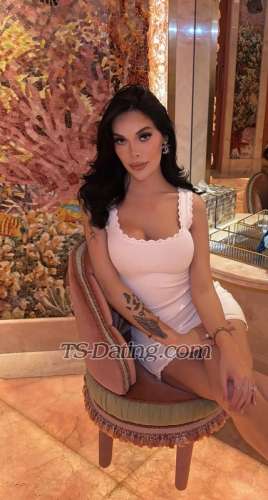 trans girl AnnaLuisa 1876474 trans girl AnnaLuisa 1876474