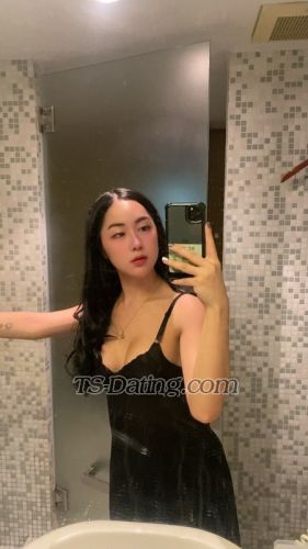 trans girl Annesalonga11 4266190