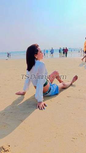 trans girl Anni 0071804