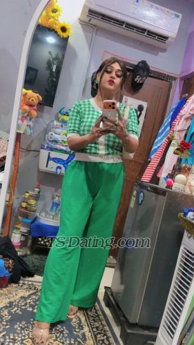 trans girl Anshikaa 0175671 trans girl Anshikaa 0175671