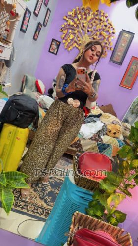 trans girl Anshikaa 0777269