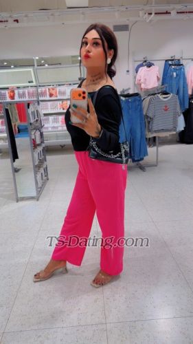 trans girl Anshikaa 1144037