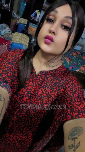 trans girl Anshikaa 8331096