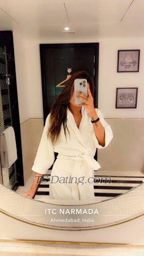 trans girl Anuuchauhan 3316684