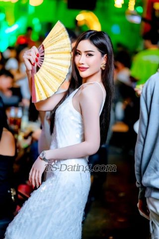 trans girl Aomaem 6114177