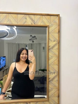trans girl Arialiciousss 8935806