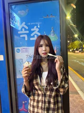 trans girl Arielbbby 2769322