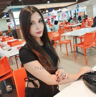 trans girl Arorascott 9499696