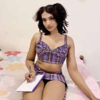 Arushi111 Stockholm Transex Al parecer, las acciones hablan más que las palabras. Ven aquí y pregúntame en la cara cuando tengo la boca abajo.