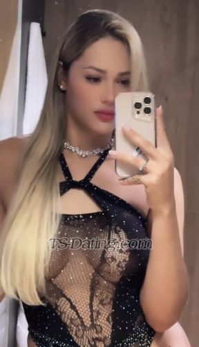 trans girl Aryane 9292572