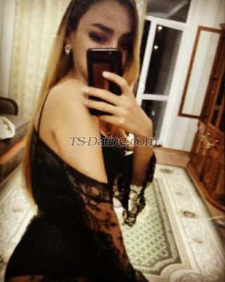 trans girl Aselyats 1169620