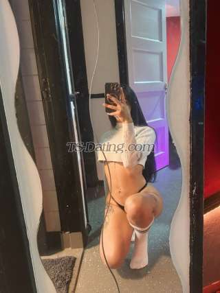 trans girl Ashileey 2529291